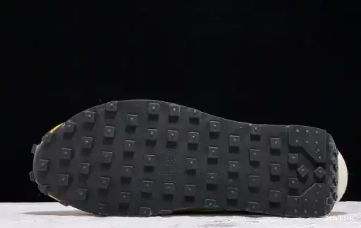  BV0073-300 sacai LD Green Nike Waffle Gusto 0427